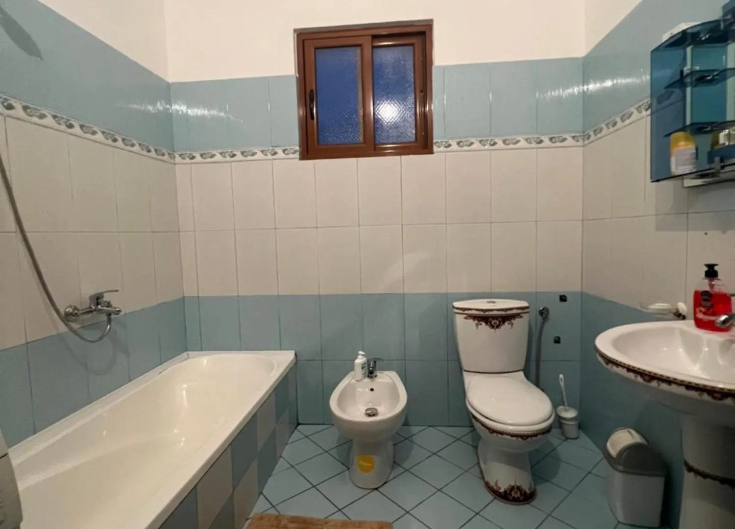 Cela House ديفيجاكه ألبانيا